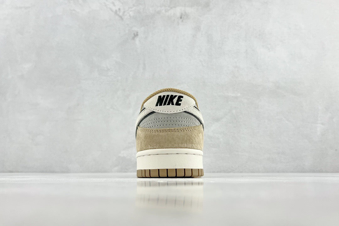 DUNK LOW x OTOMO KATUSHIRO