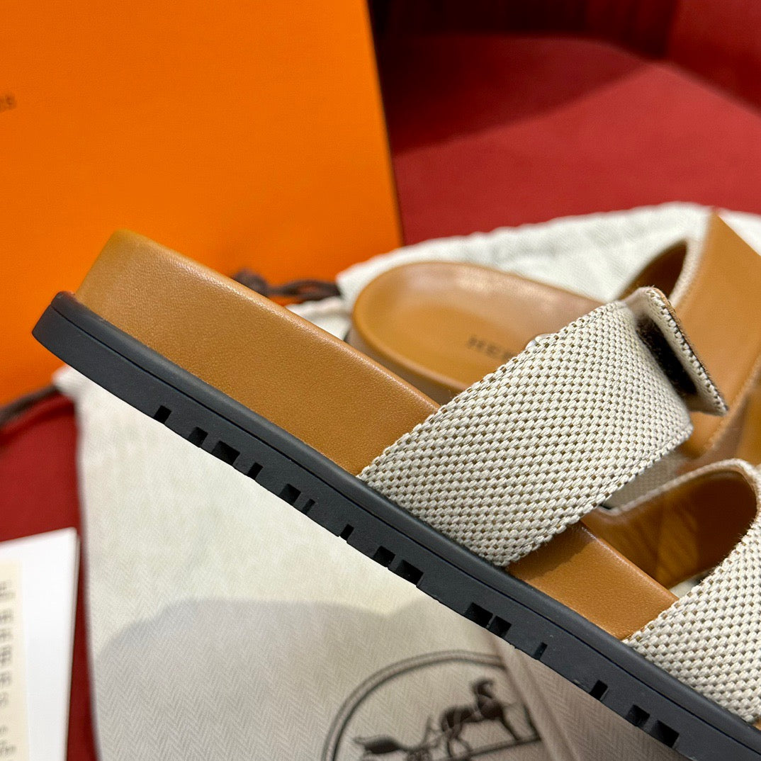 HERM CHYPRE SANDALS