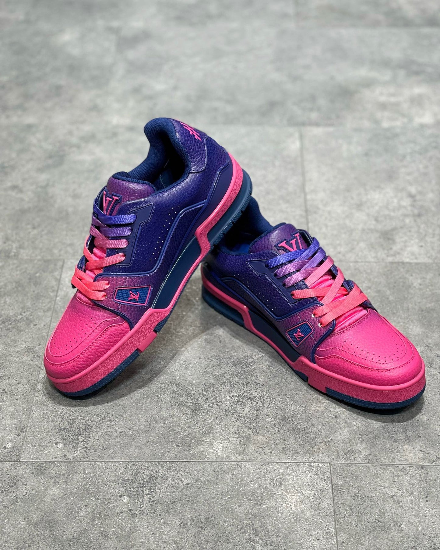 LOU TRAINERS