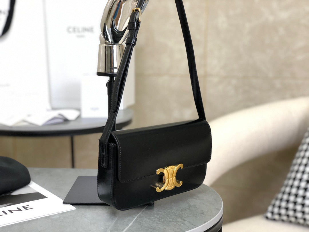 CEL TRIOMPHE SHOULDER BAG