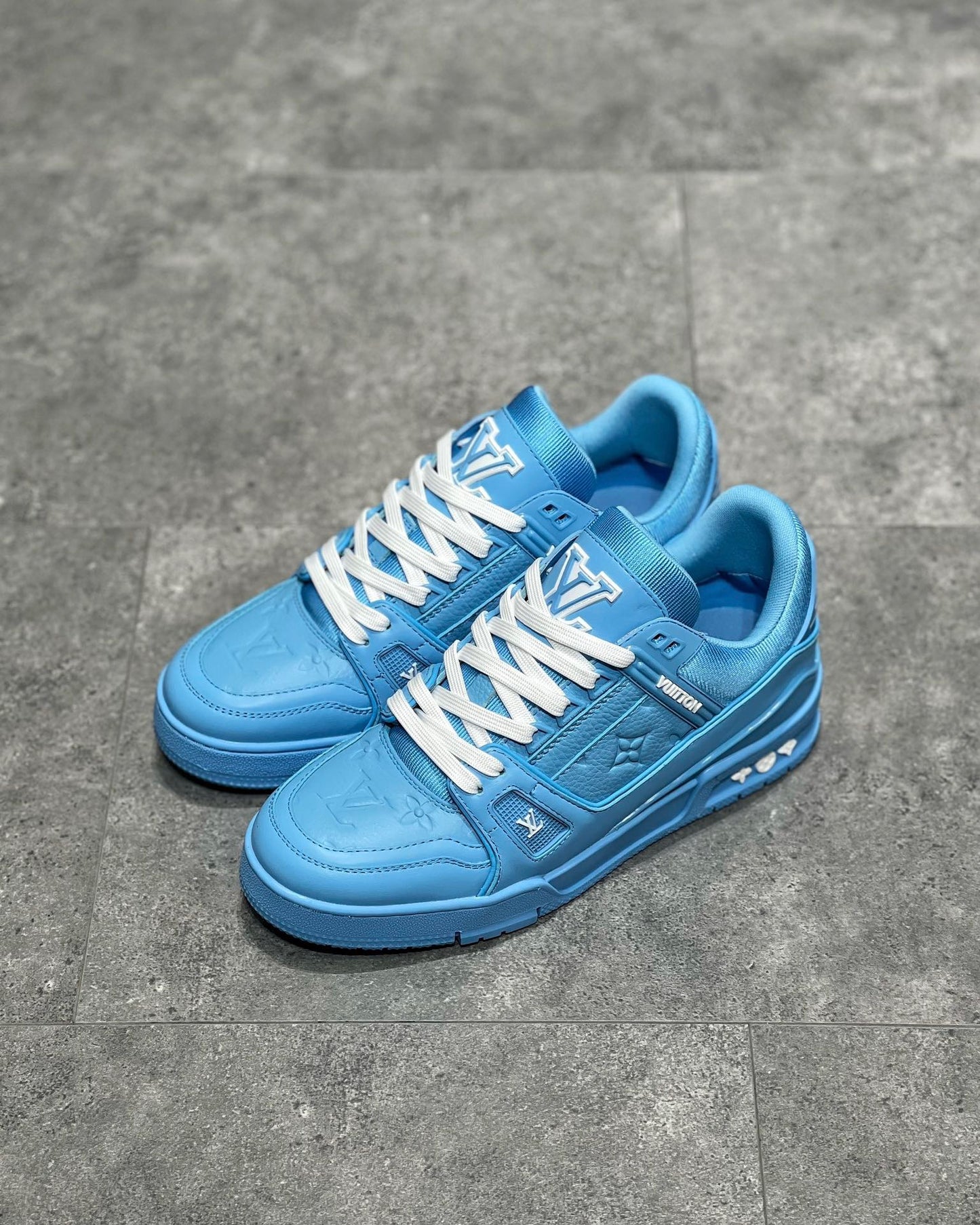 LOU TRAINERS