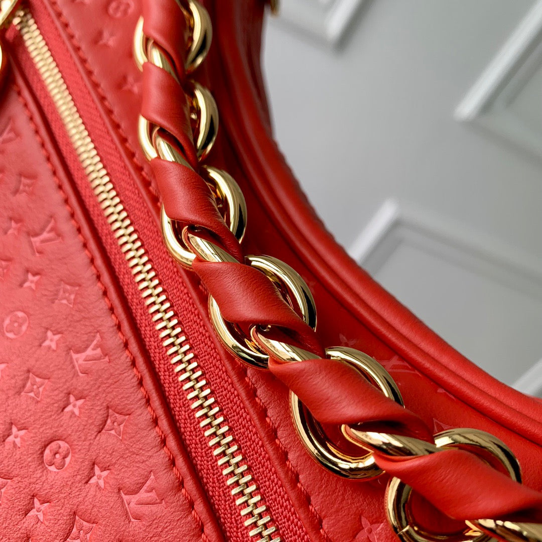 LOU LOOP BAGUETTE BAG