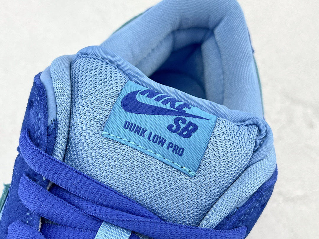 DUNK LOW BLUE RASPBERRY
