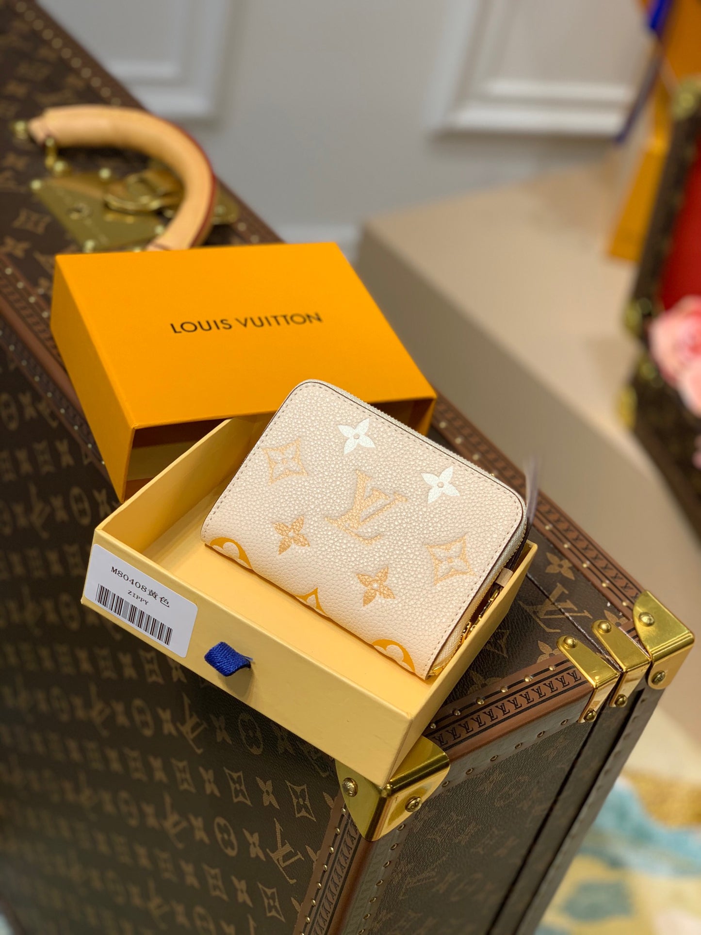 LOU SARAH WALLET