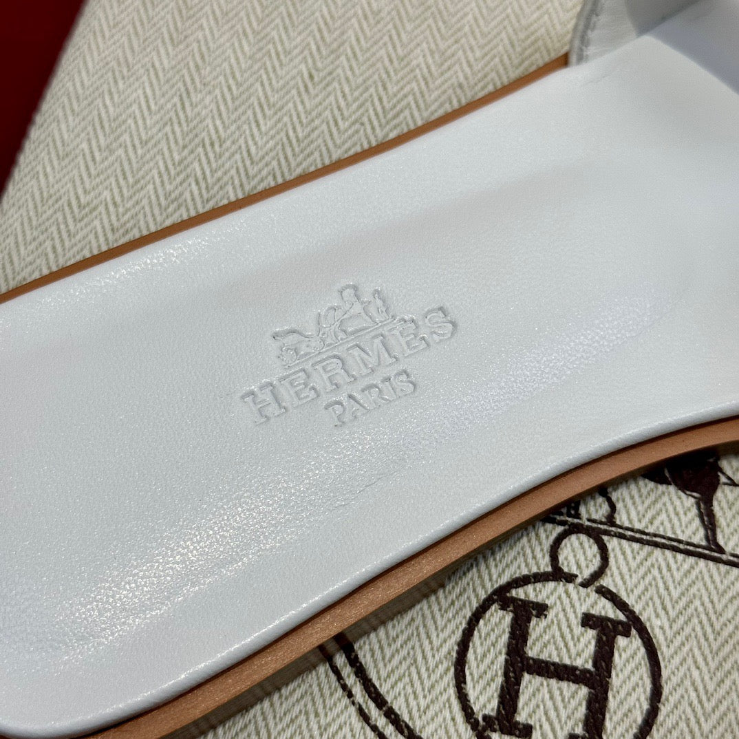 HERM ORAN SANDALS