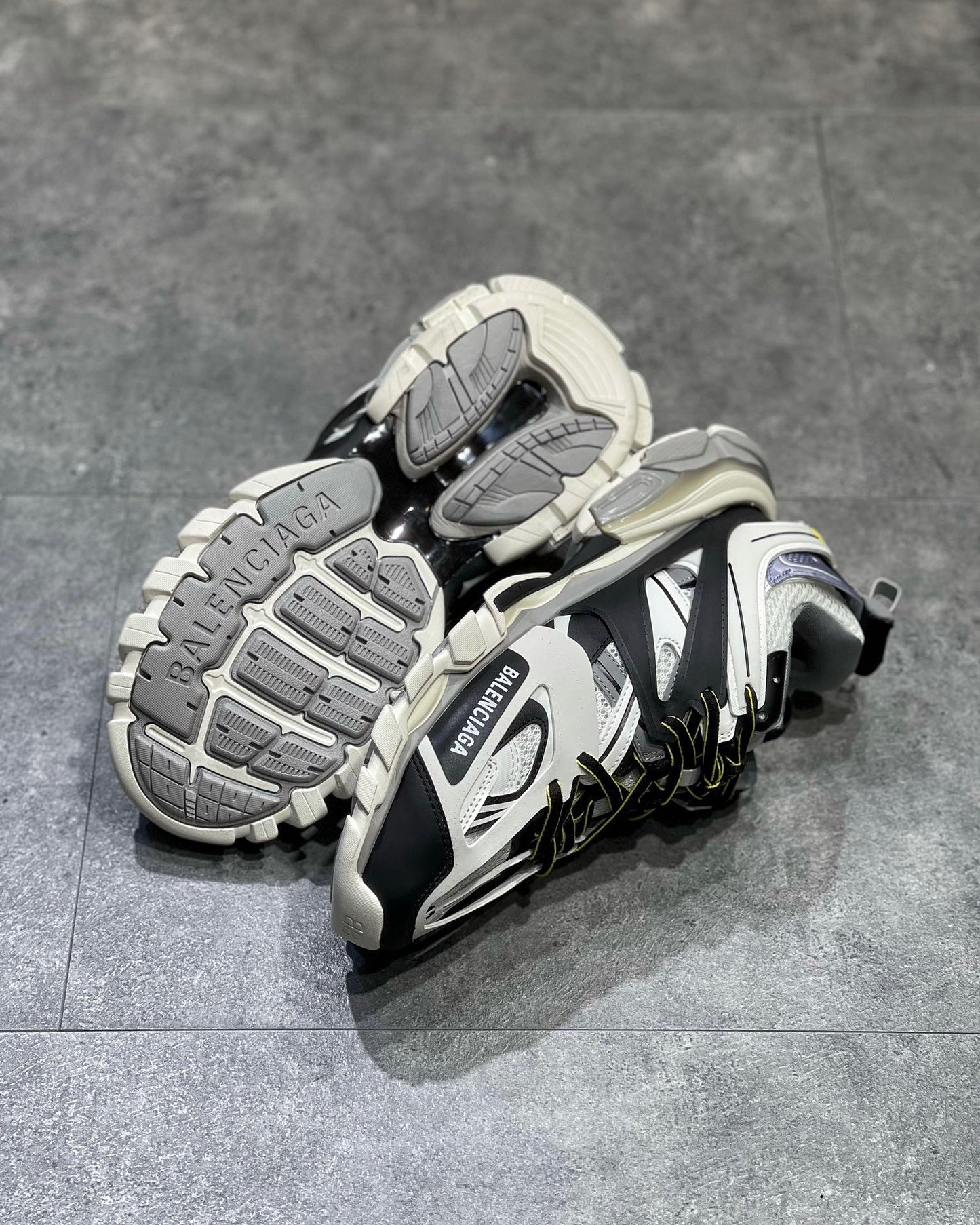 BAL TRACK 3.0 SNEAKERS