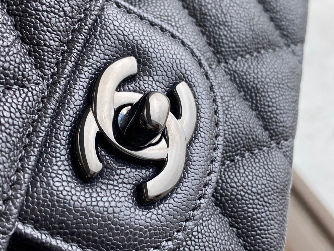 CC CLASSIC FLAP BAG
