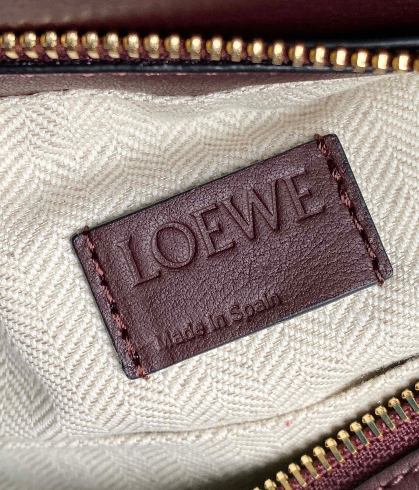 LOEW PUZZLE HOBO BAG