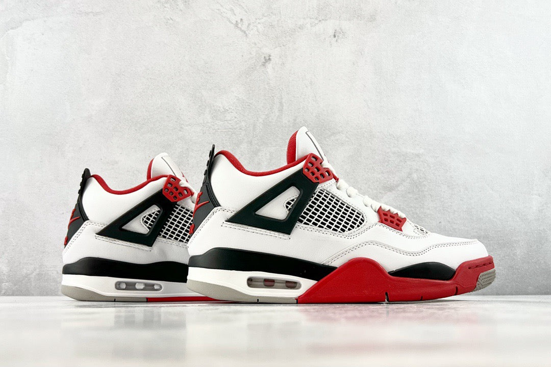 JORDAN 4 FIRE RED