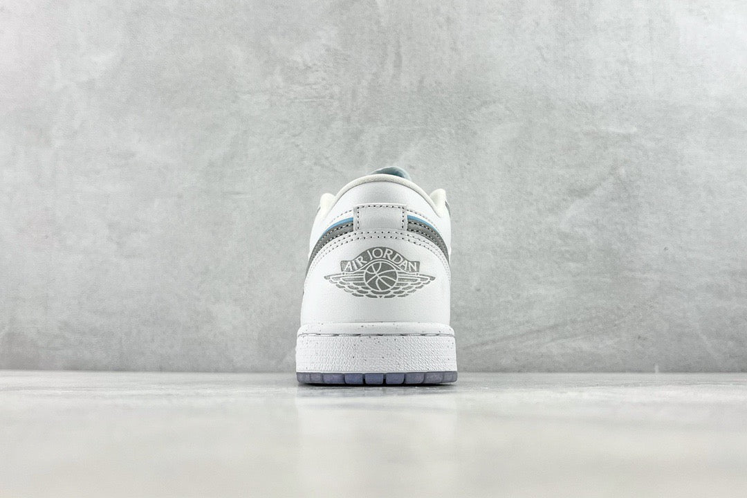 JORDAN 1 LOW DARE TO FLY