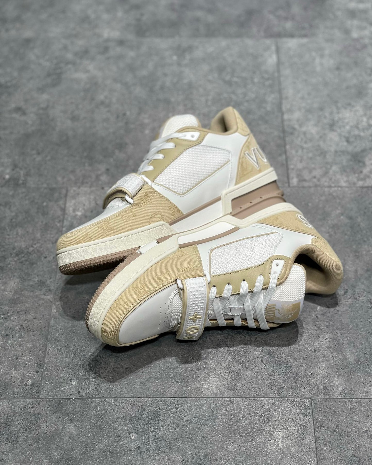LOU TRAINERS