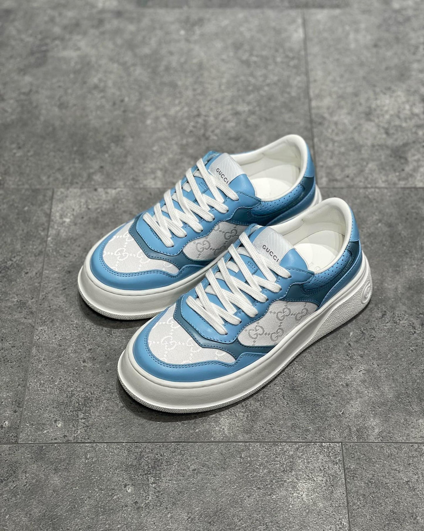 GG SNEAKER