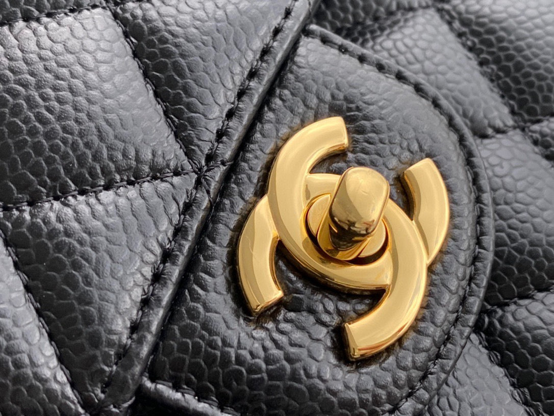 CC CLASSIC FLAP BAG