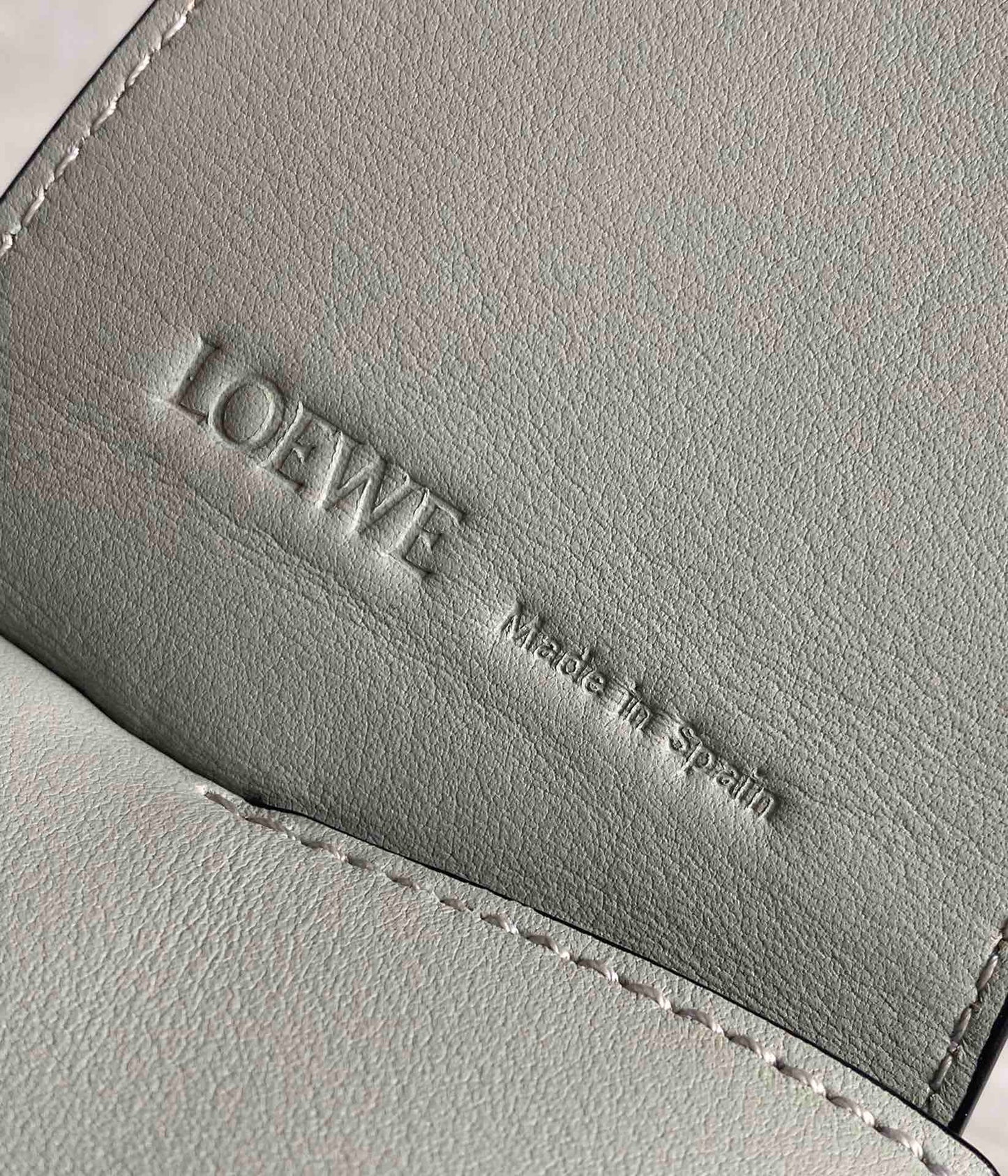 LOEW PUZZLE HOBO BAG