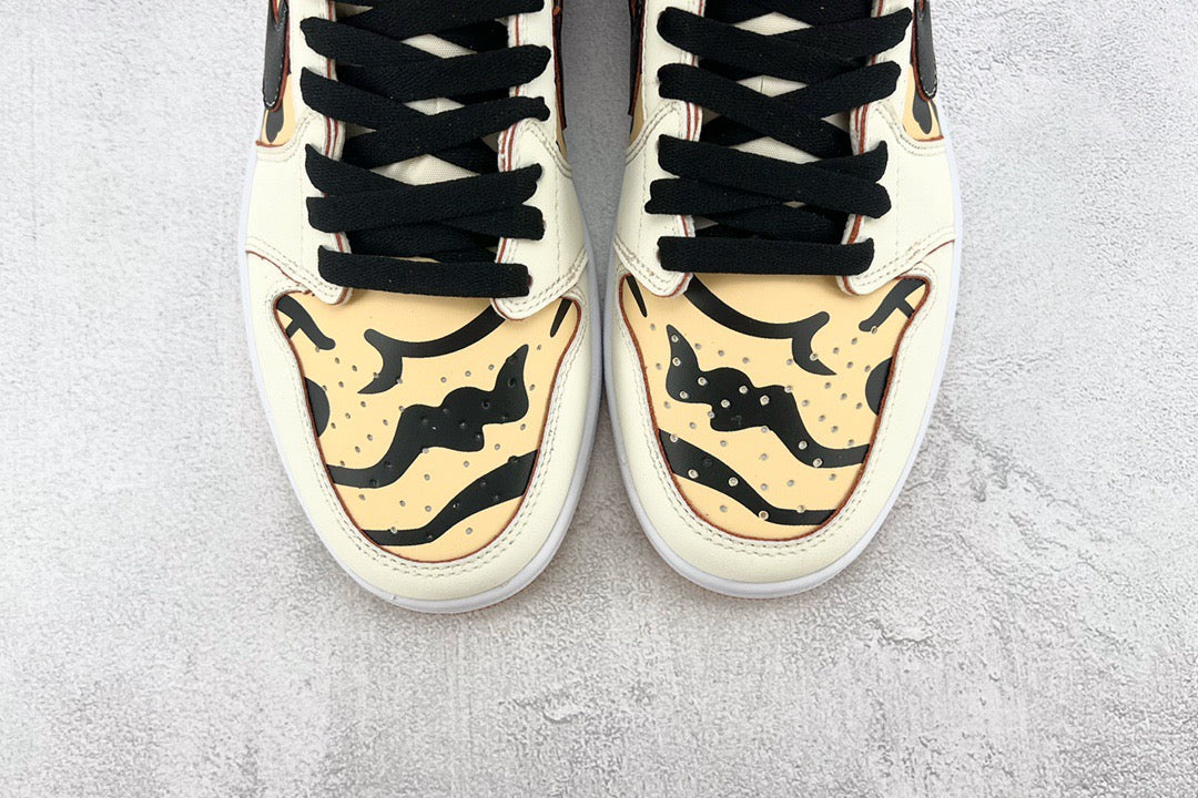 JORDAN 1 LOW OG CNY