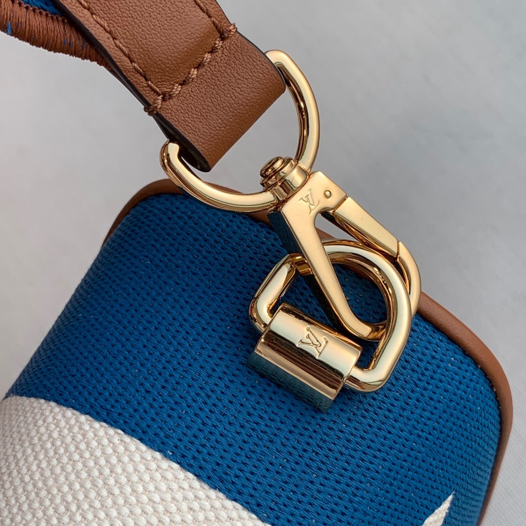 LOU TWIST MM BAG