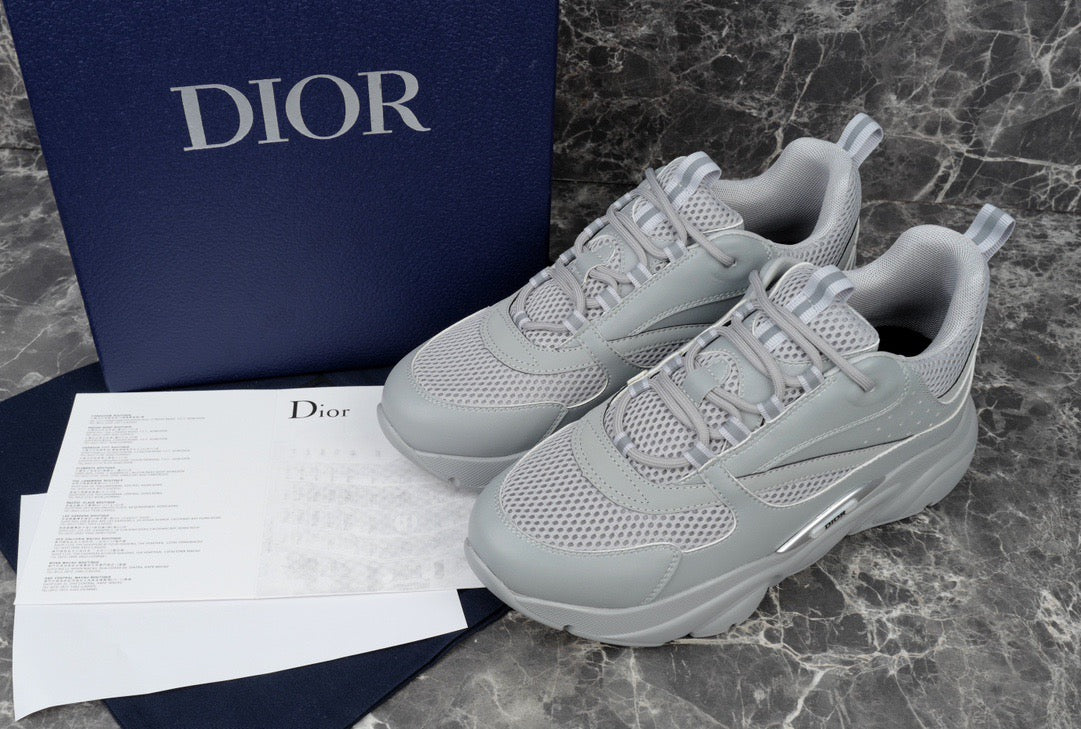 CD B22 SNEAKERS