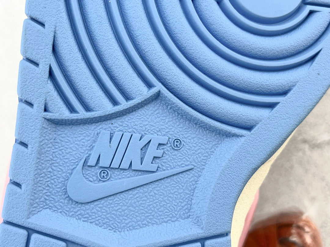 DUNK MID CHOCOLATE MILK