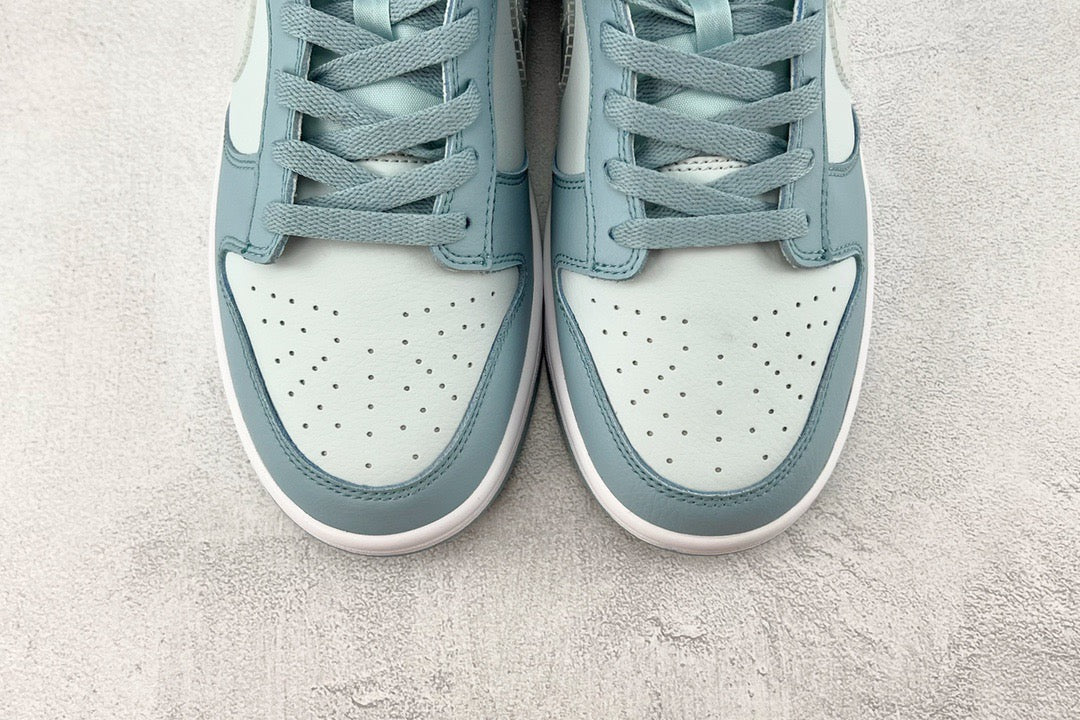 DUNK LOW BLUE