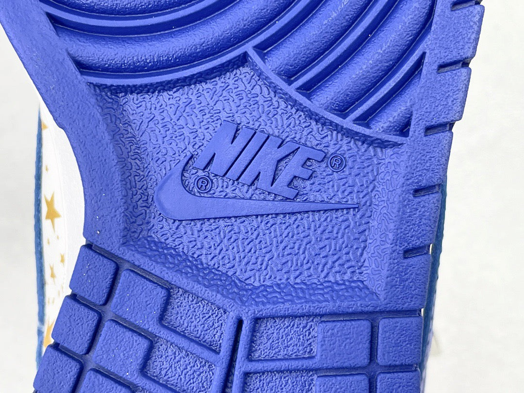 DUNK LOW HYPER ROYAL