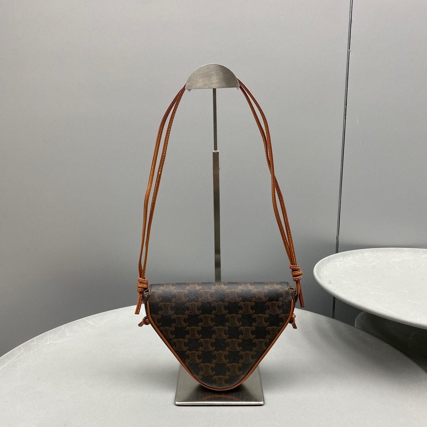 CEL TRIANGLE BAG IN TRIOMPHE CANVAS