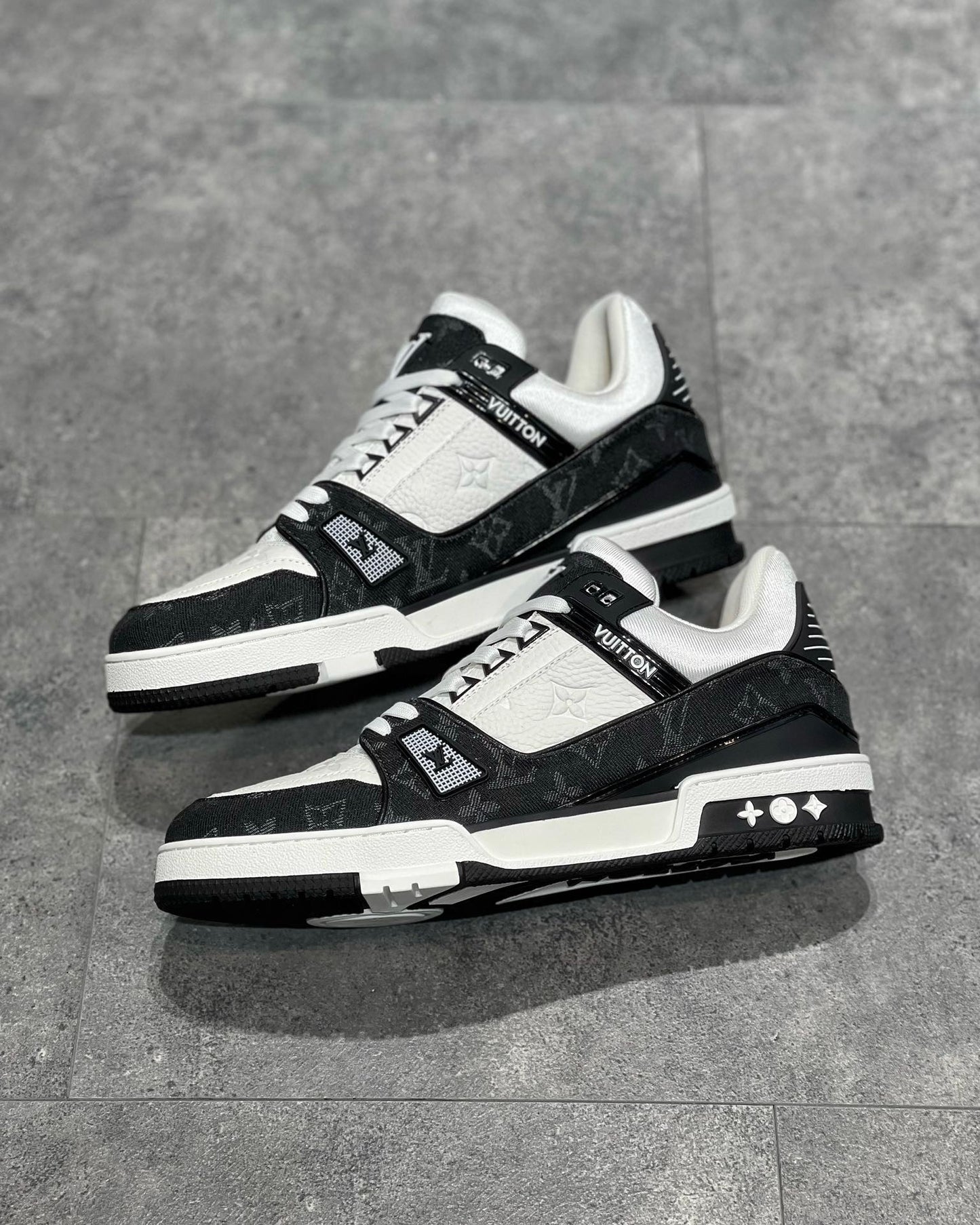 LOU TRAINERS