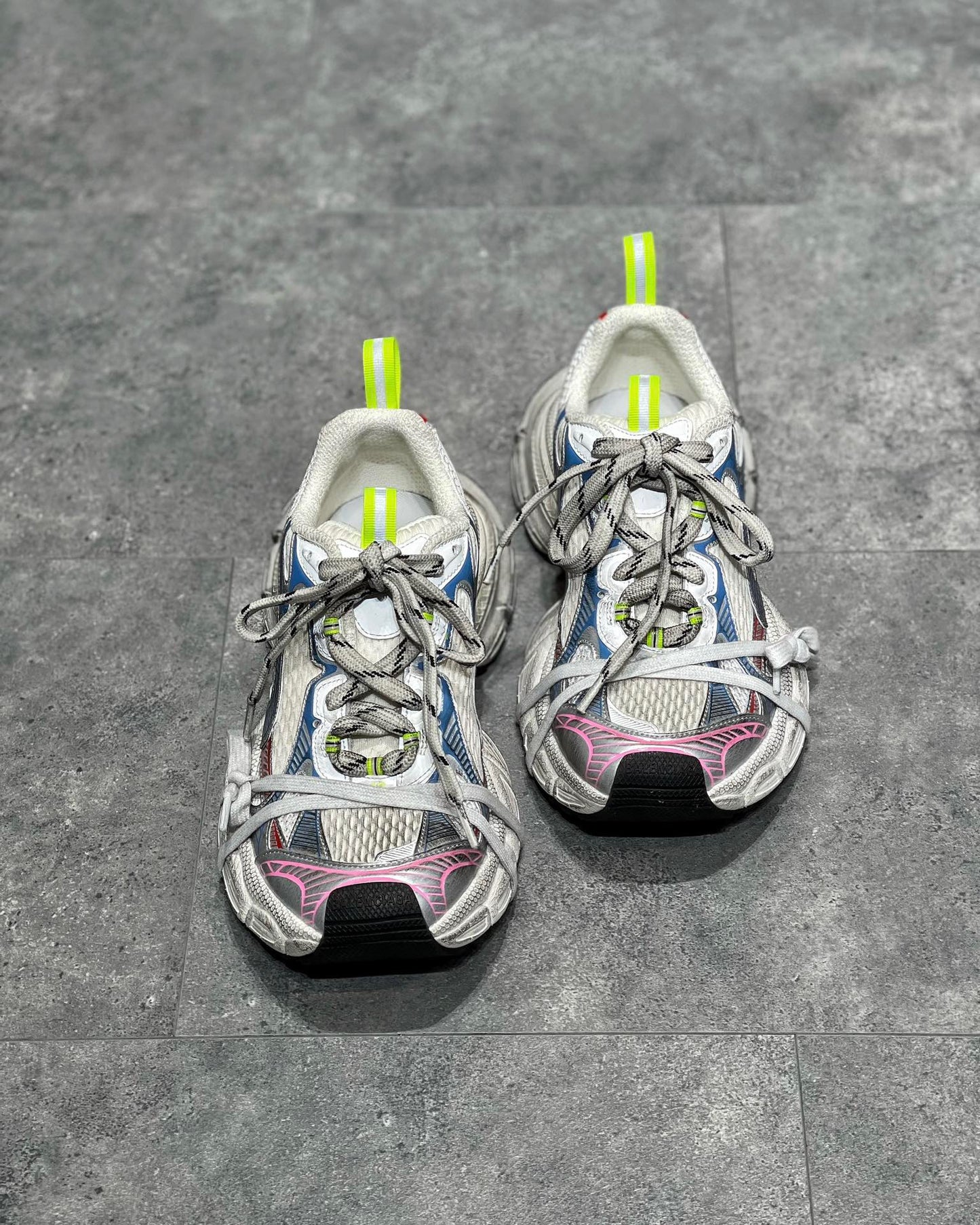 BAL 3XL TRAINERS