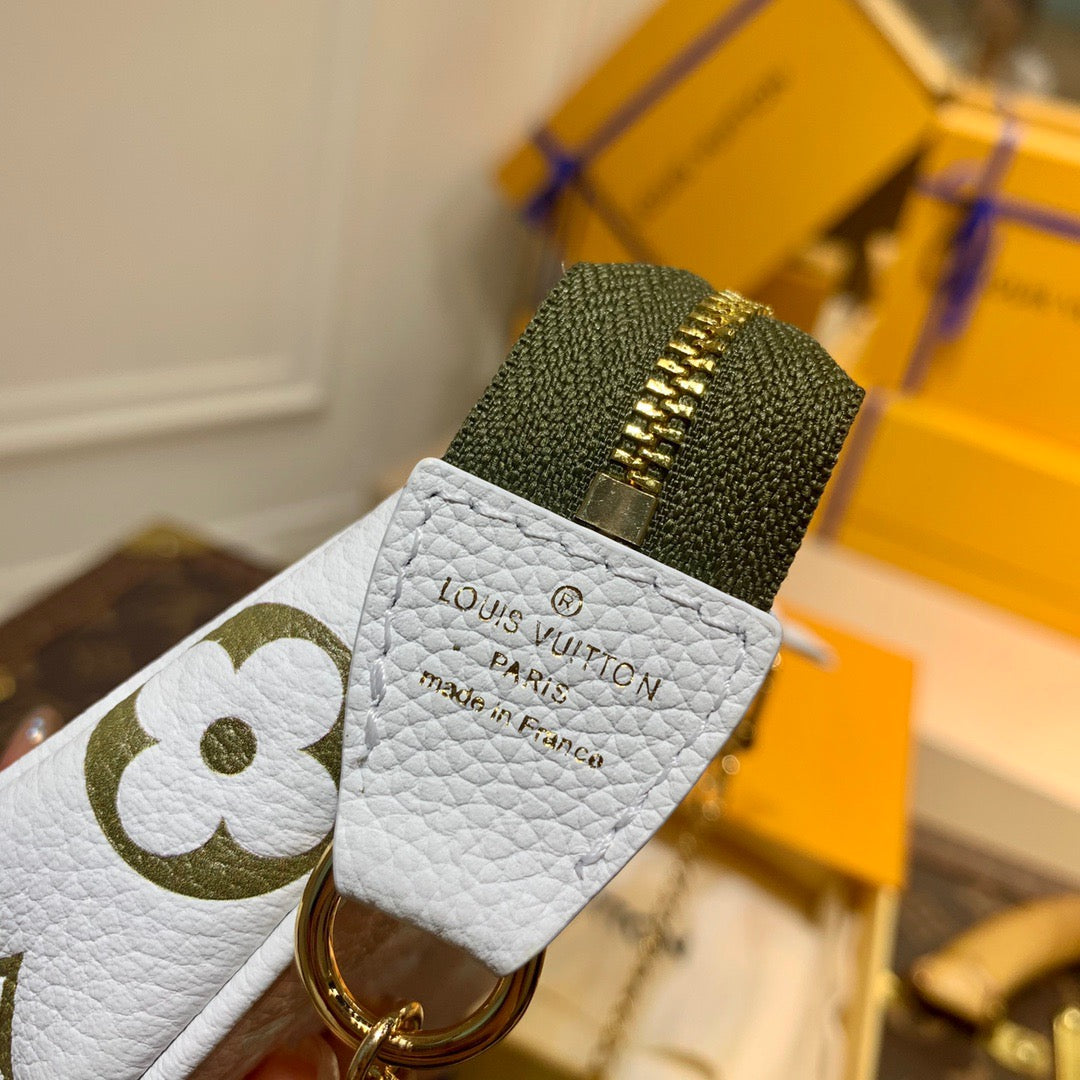 LOU MINI POCHETTE ACCESSOIRES