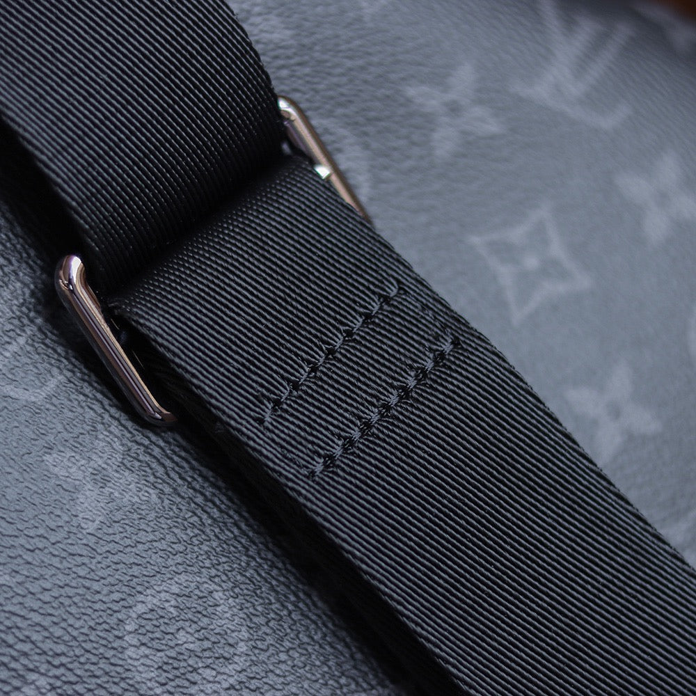 LOU DISTRICT PM MESSENGER BAG