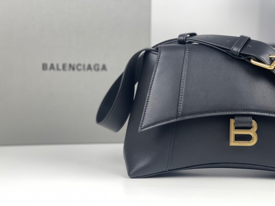 BAL DOWNTOWN SHOULDER BAG