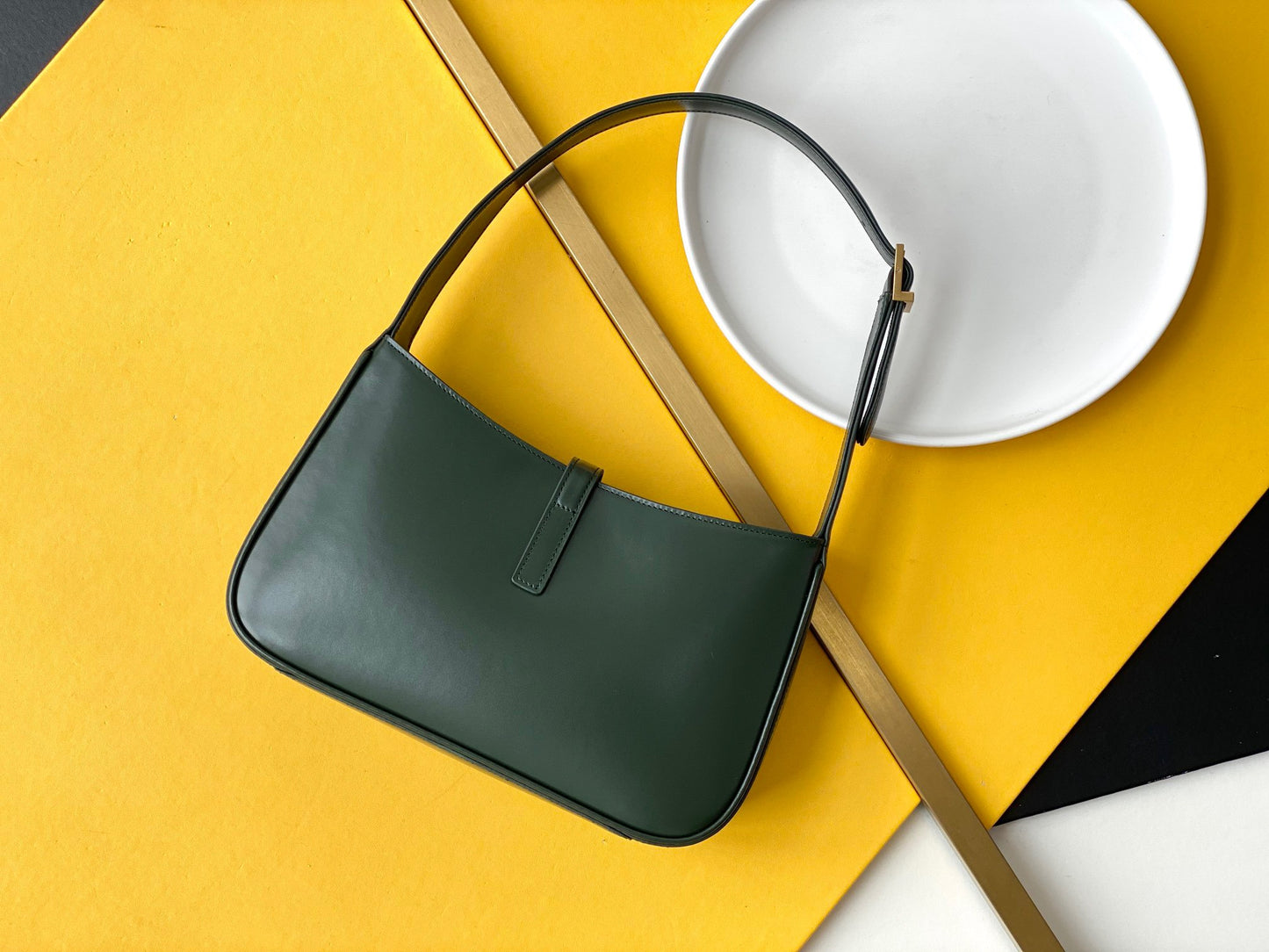 SL LE 5 A 7 HOBO BAG