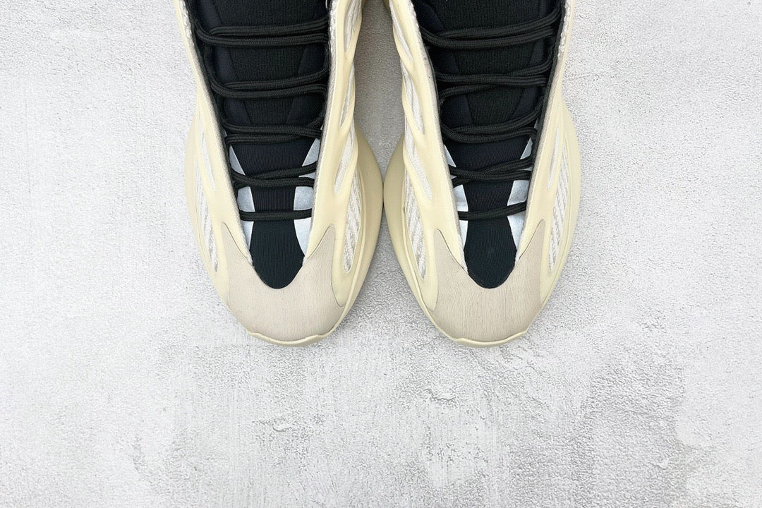YEEZY 700 V3 AZAEL