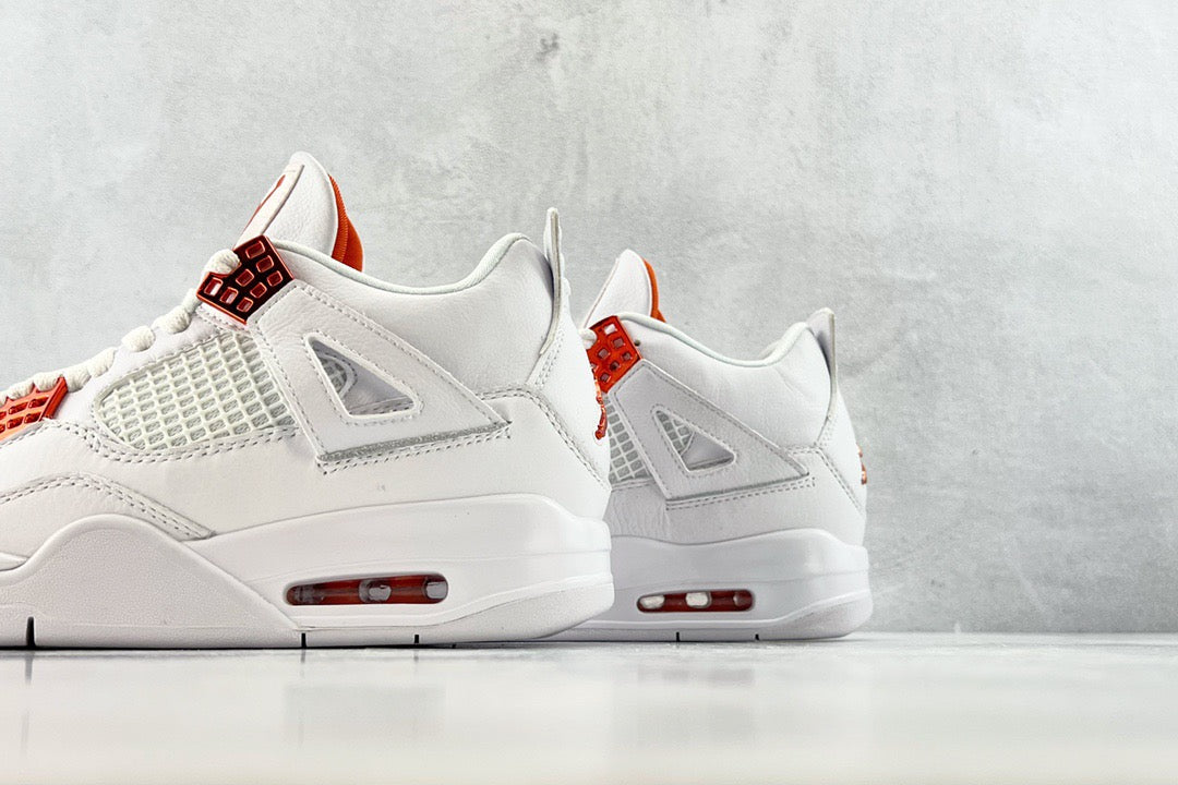 JORDAN 4 ORANGE METALLIC
