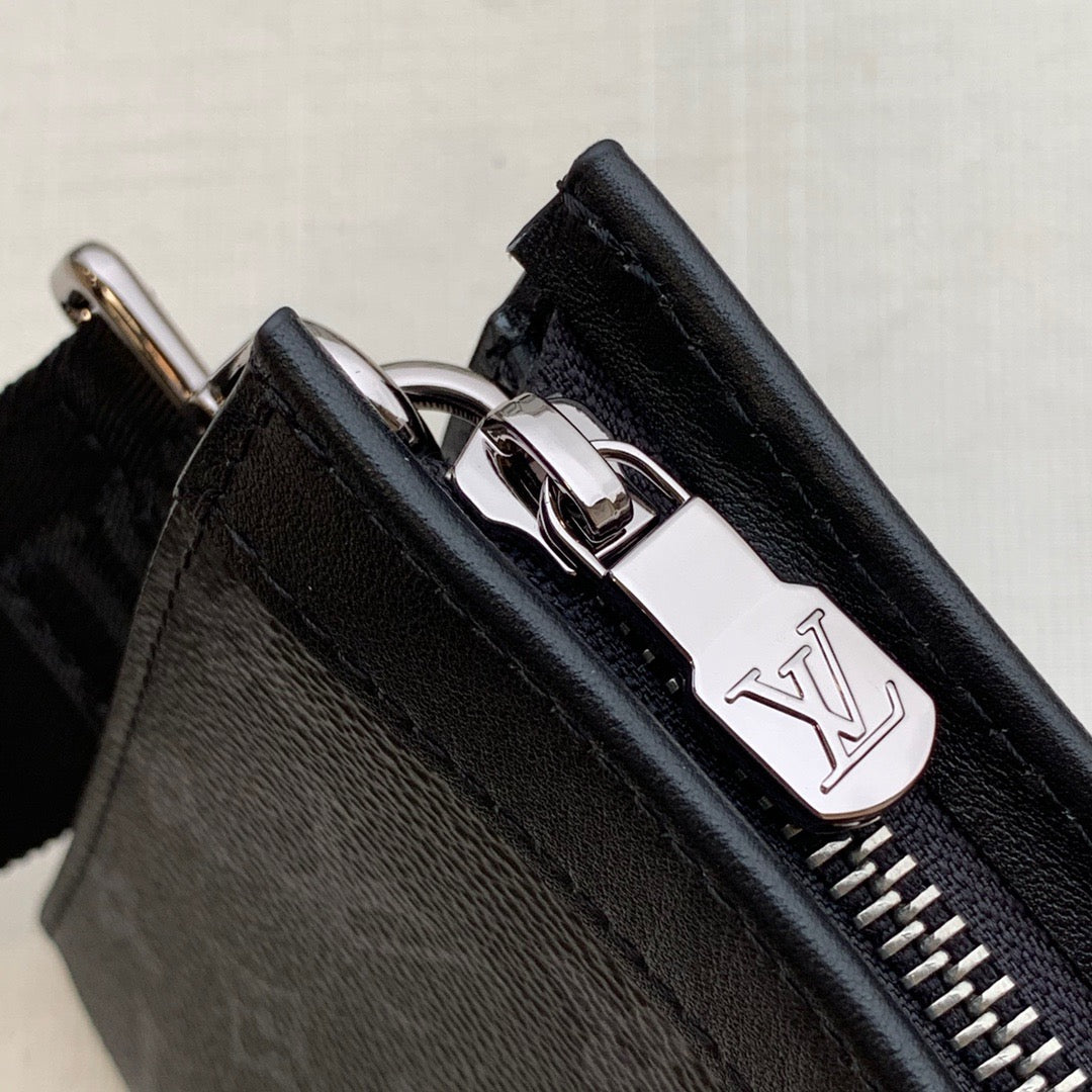LOU GASTON WEARABLE WALLET