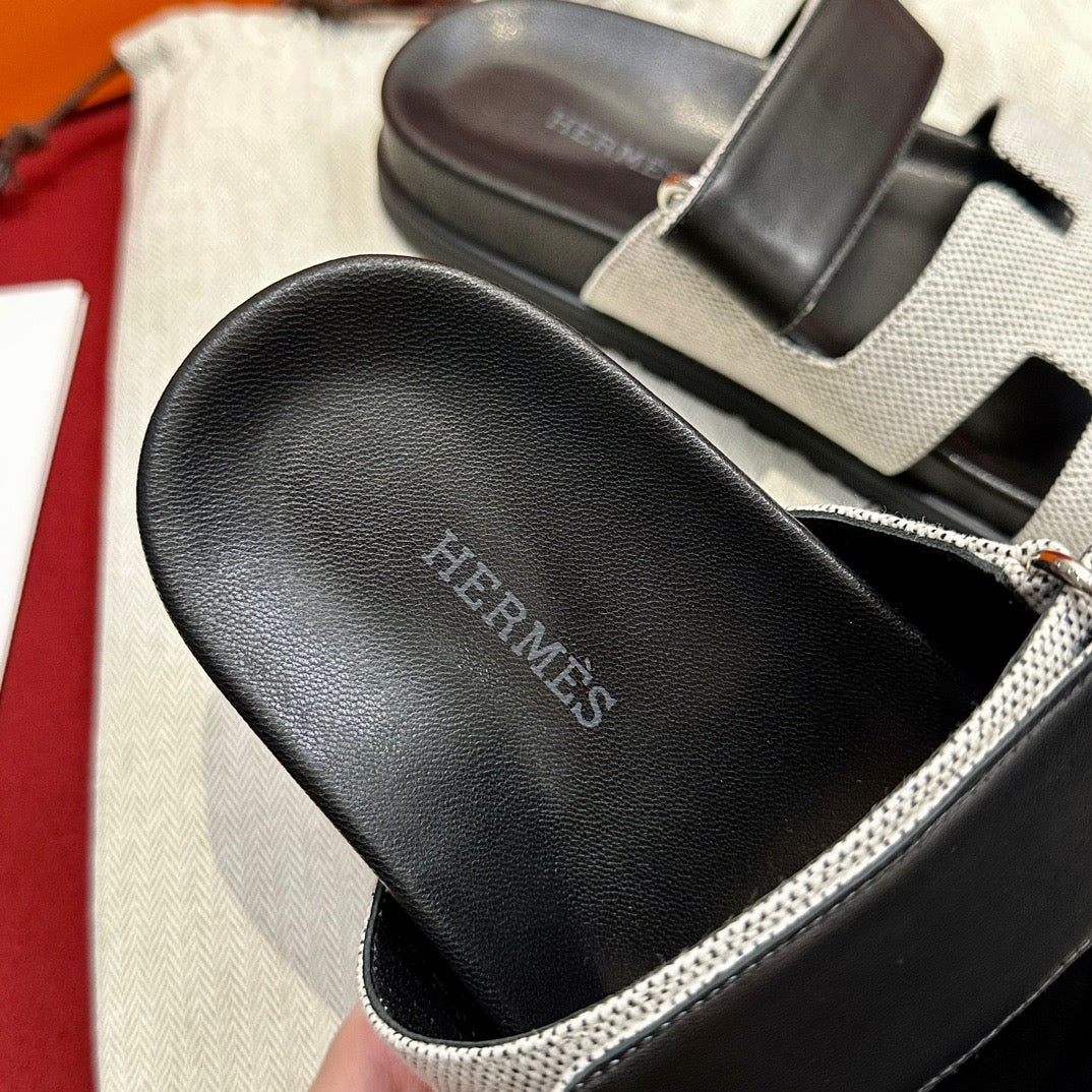 HERM CHYPRE SANDALS