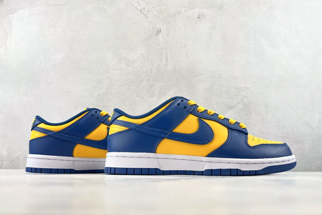 DUNK LOW RETRO UCLA