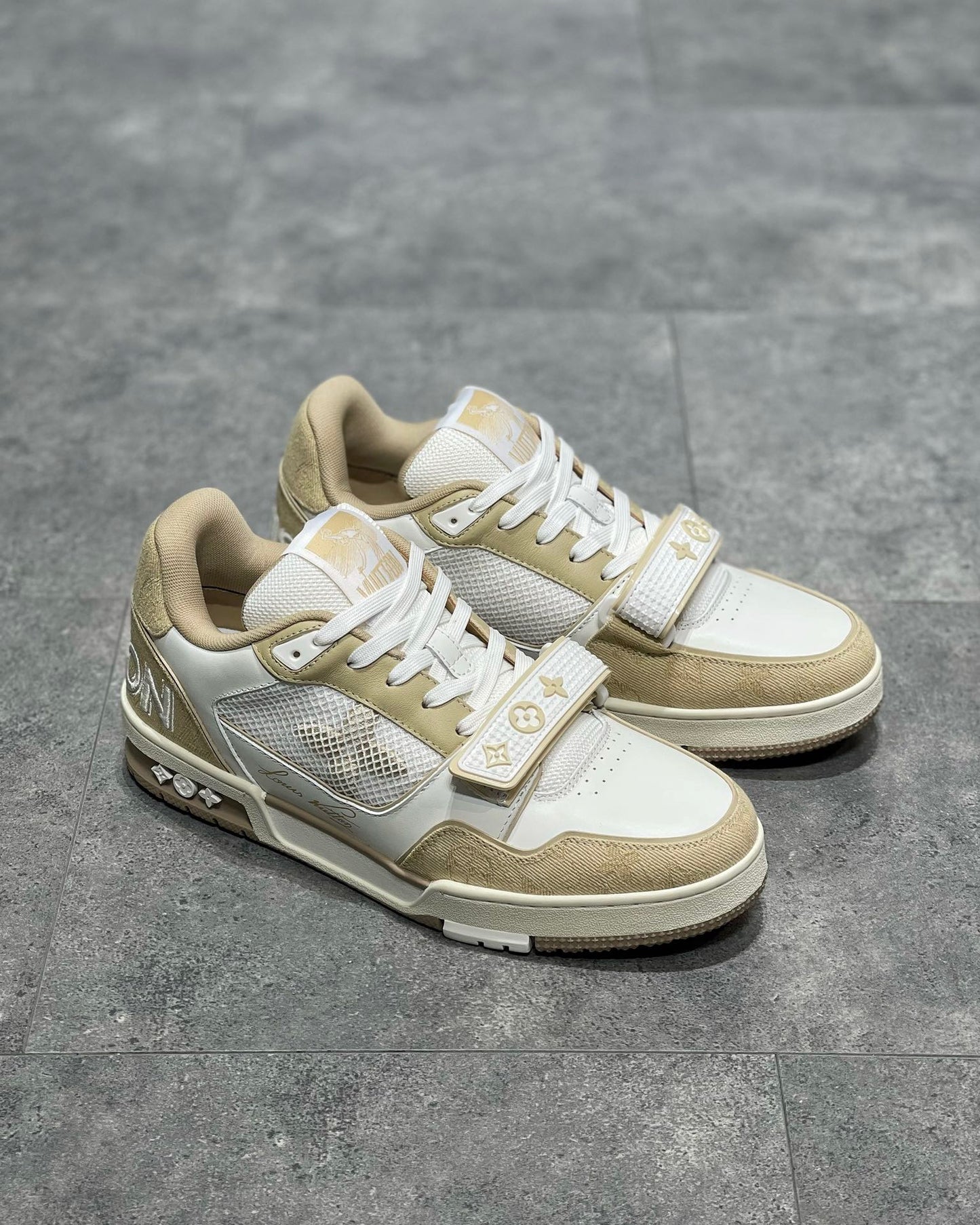 LOU TRAINERS
