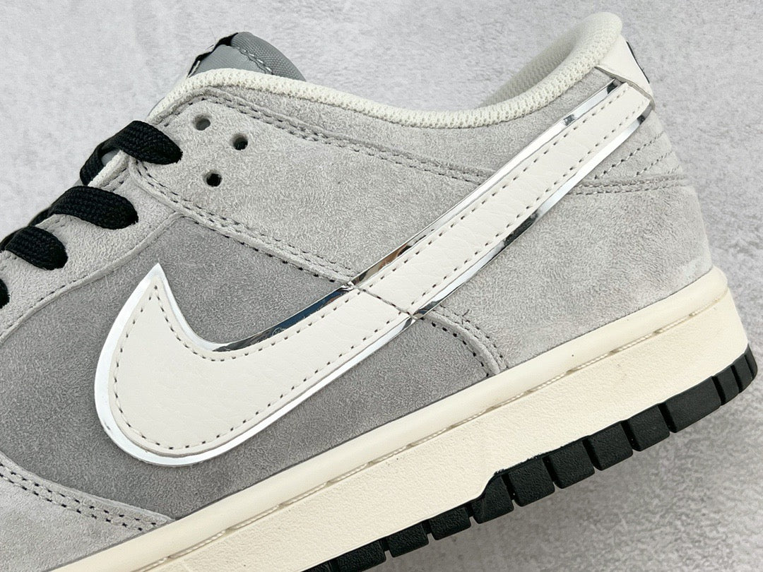 DUNK LOW x OTOMO KATUSHIRO