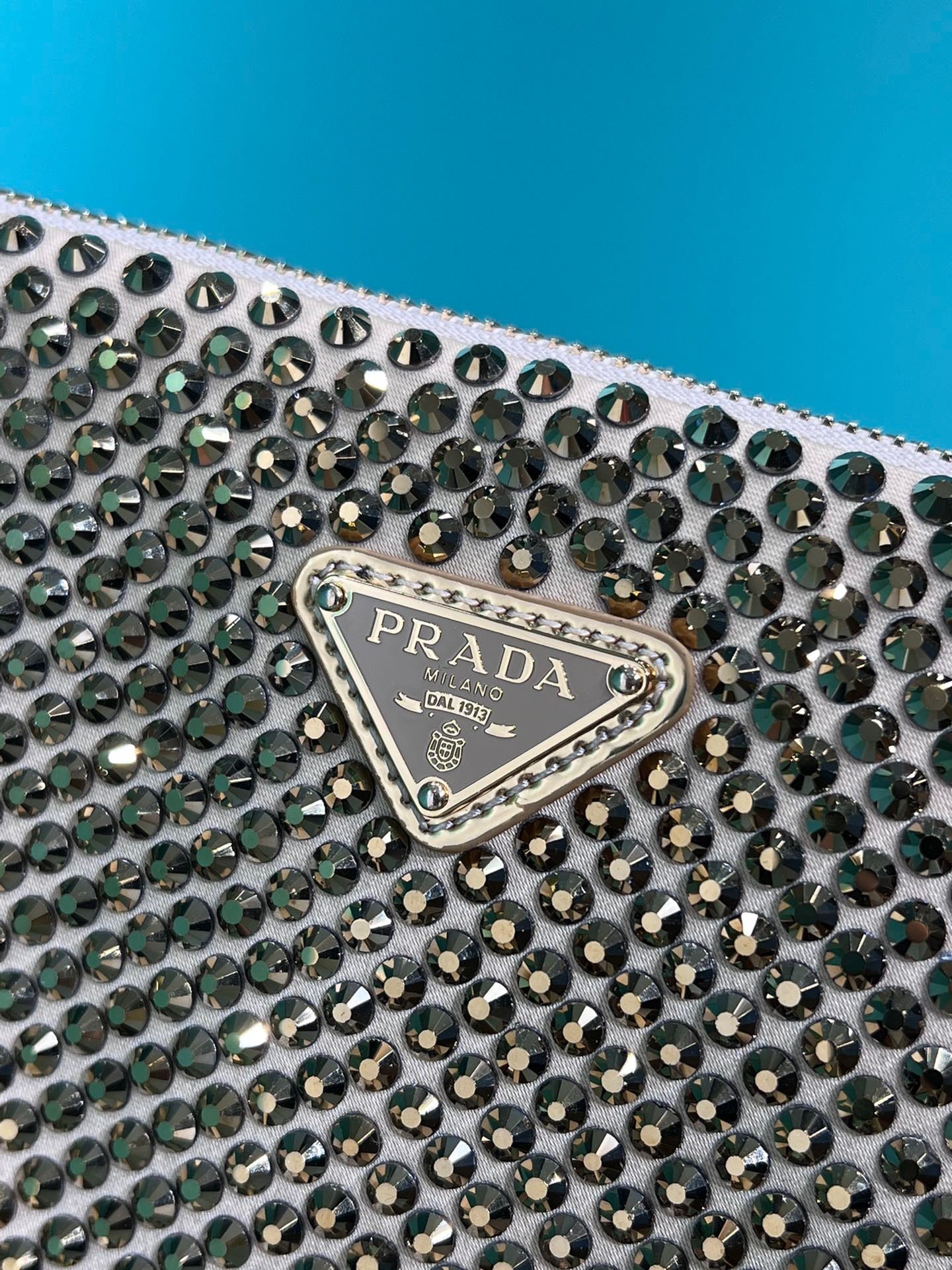 PD TRIANGLE BAG