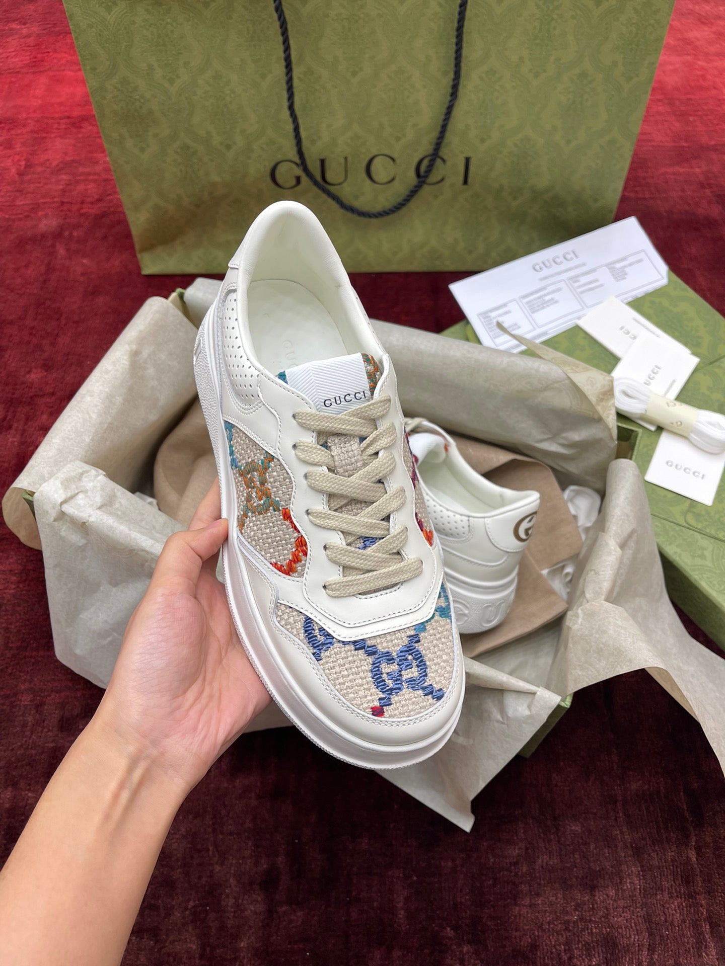 GG SUPREME TRAINERS