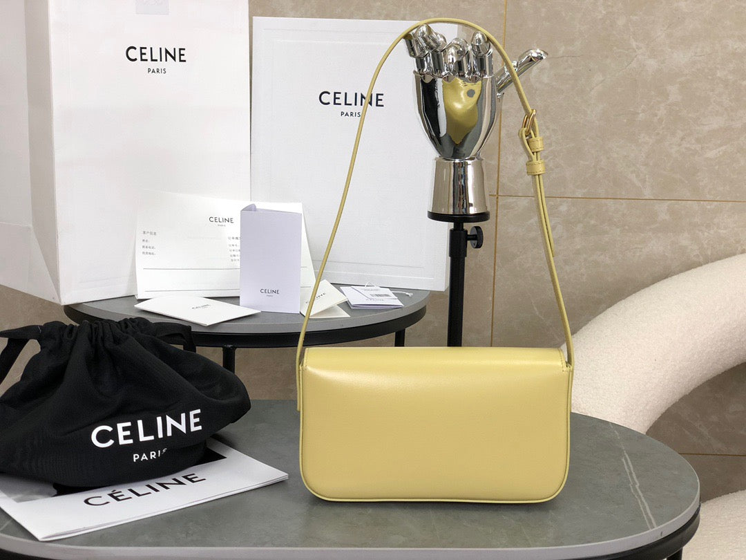 CEL TRIOMPHE SHOULDER BAG