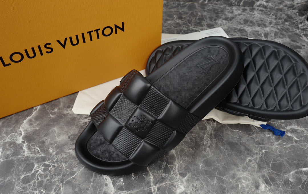 LOU WATERFRONT MULES
