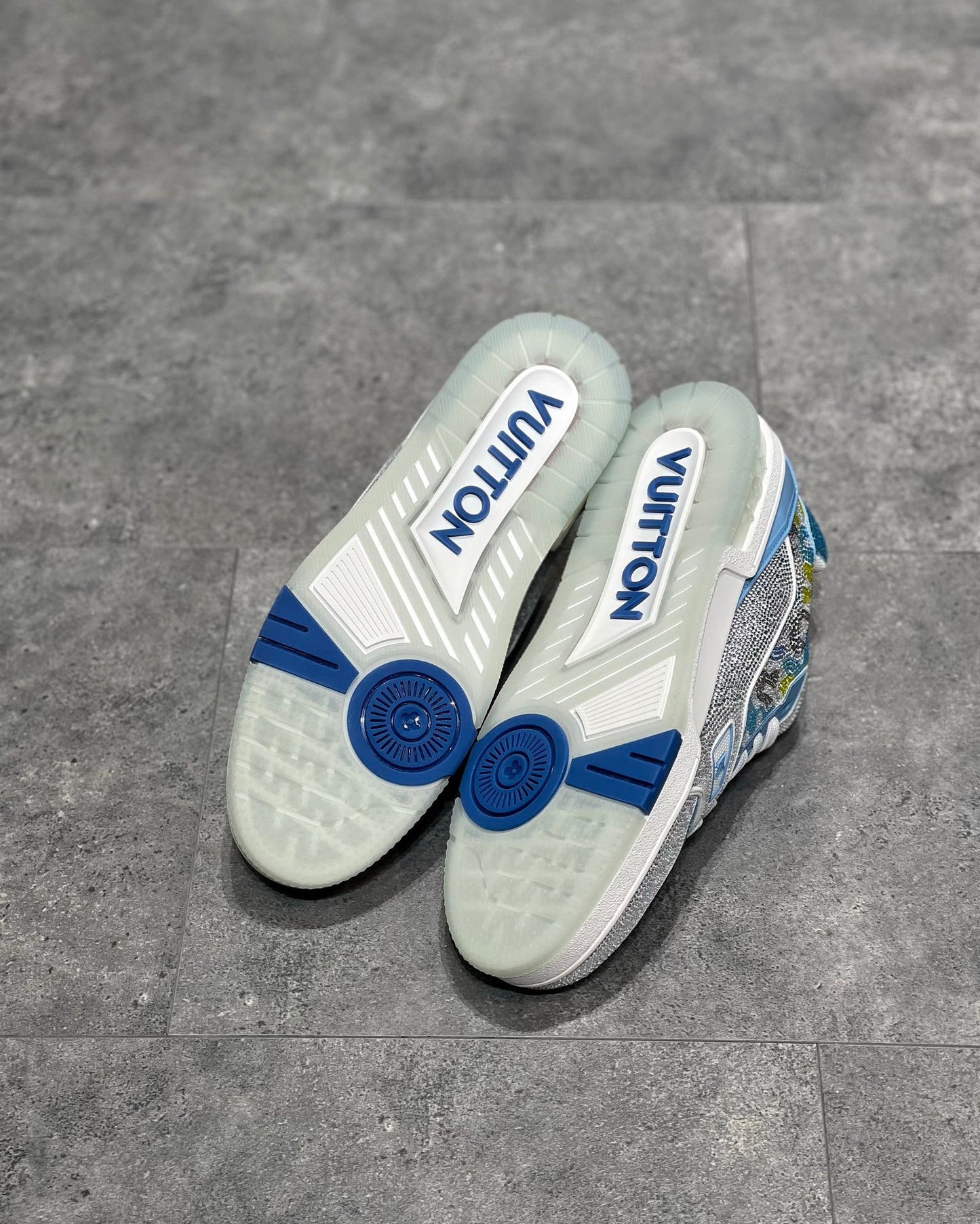 LOU TRAINERS
