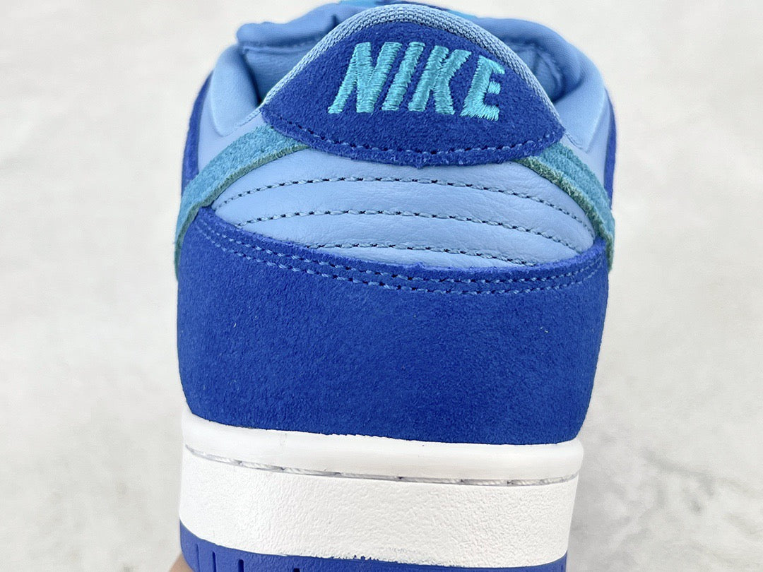 DUNK LOW BLUE RASPBERRY
