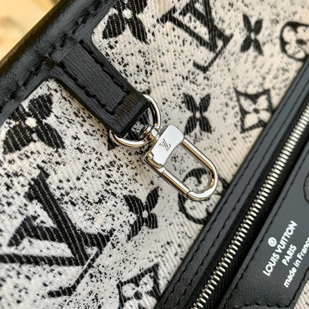 LOU NEVERFULL MM BAG