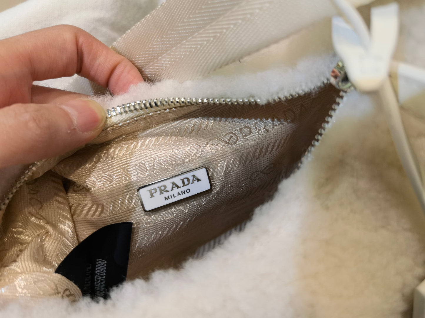 PD RE-EDITION 2000 SHEARLING SHOULDER BAG