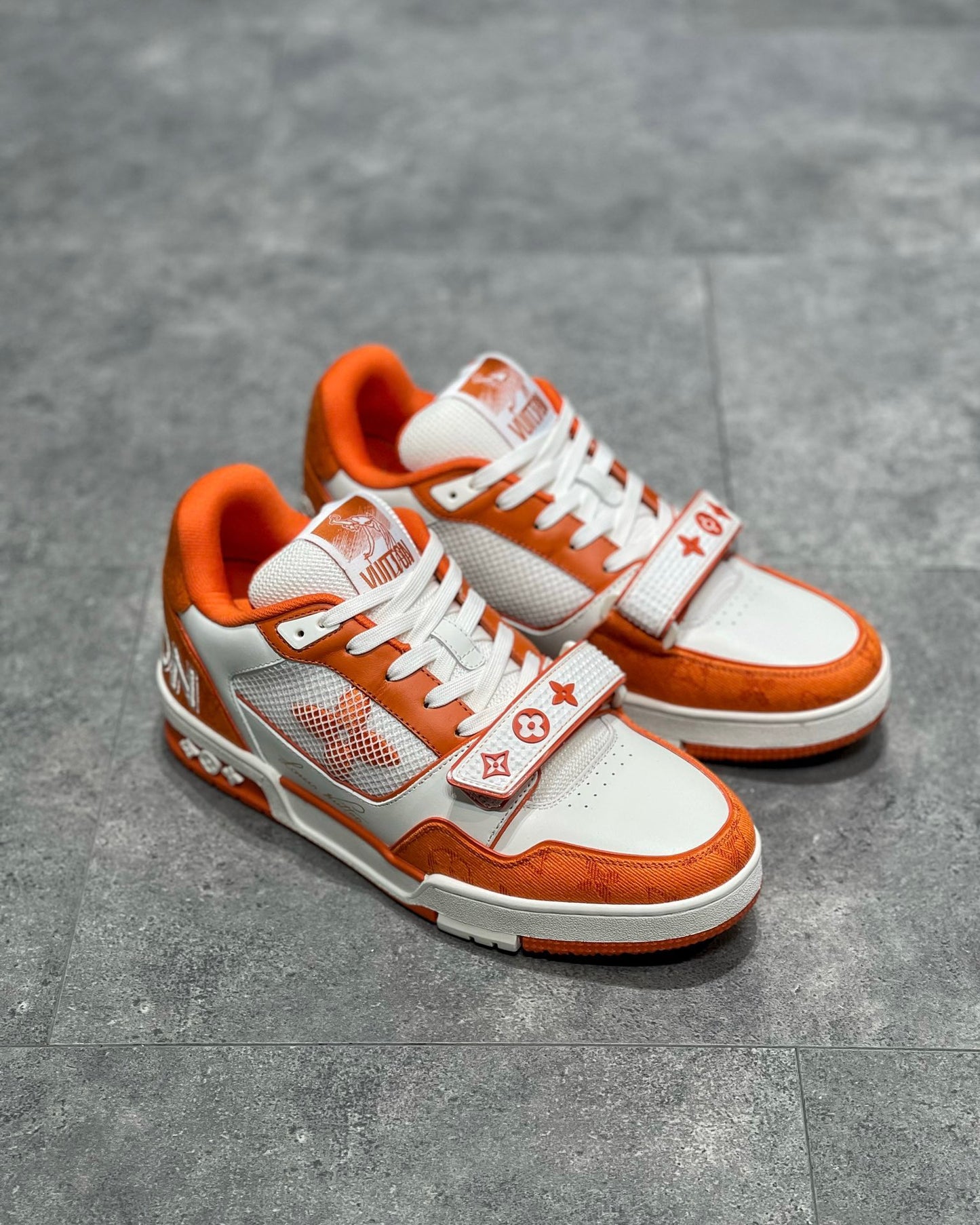LOU TRAINERS