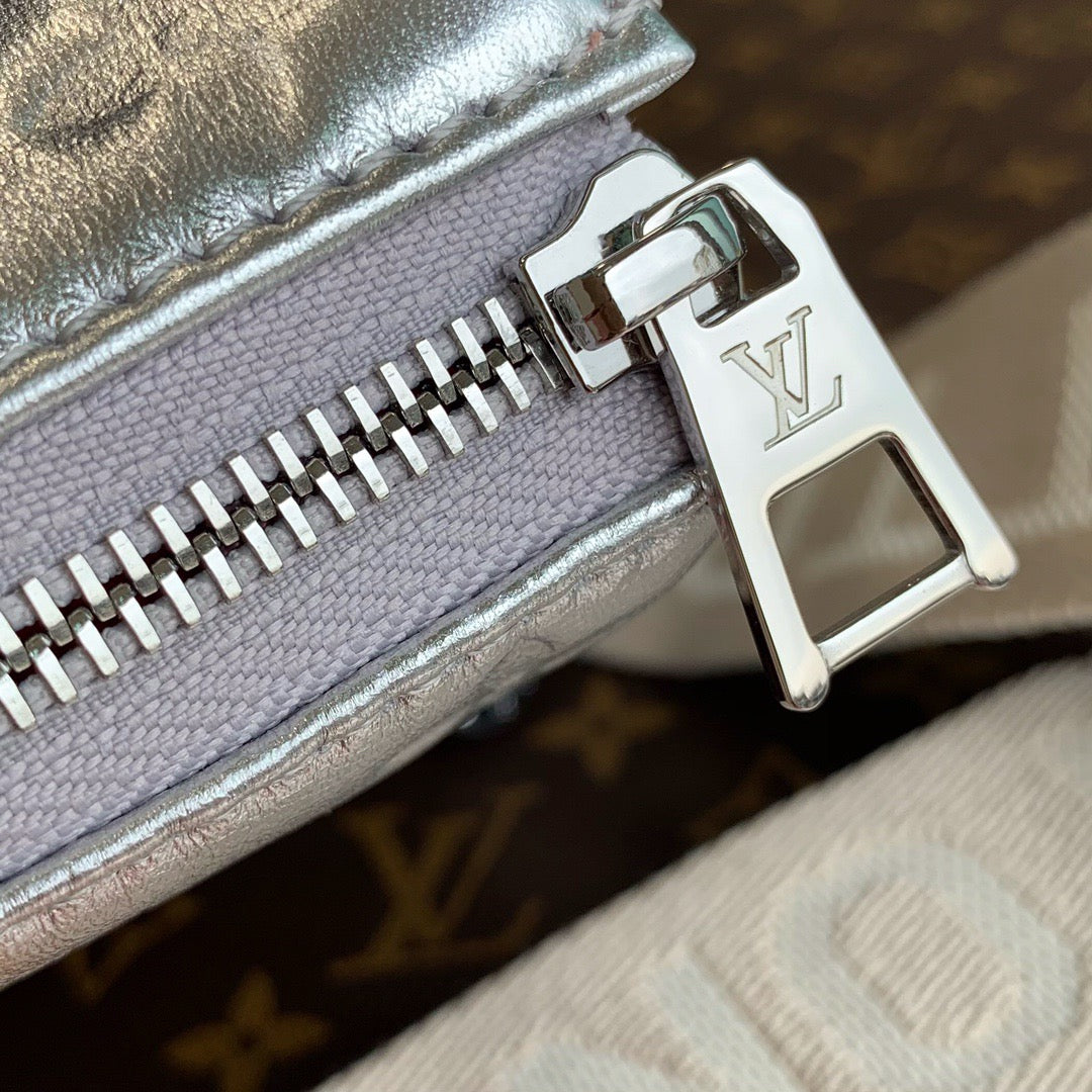 LOU COUSSIN PM BAG