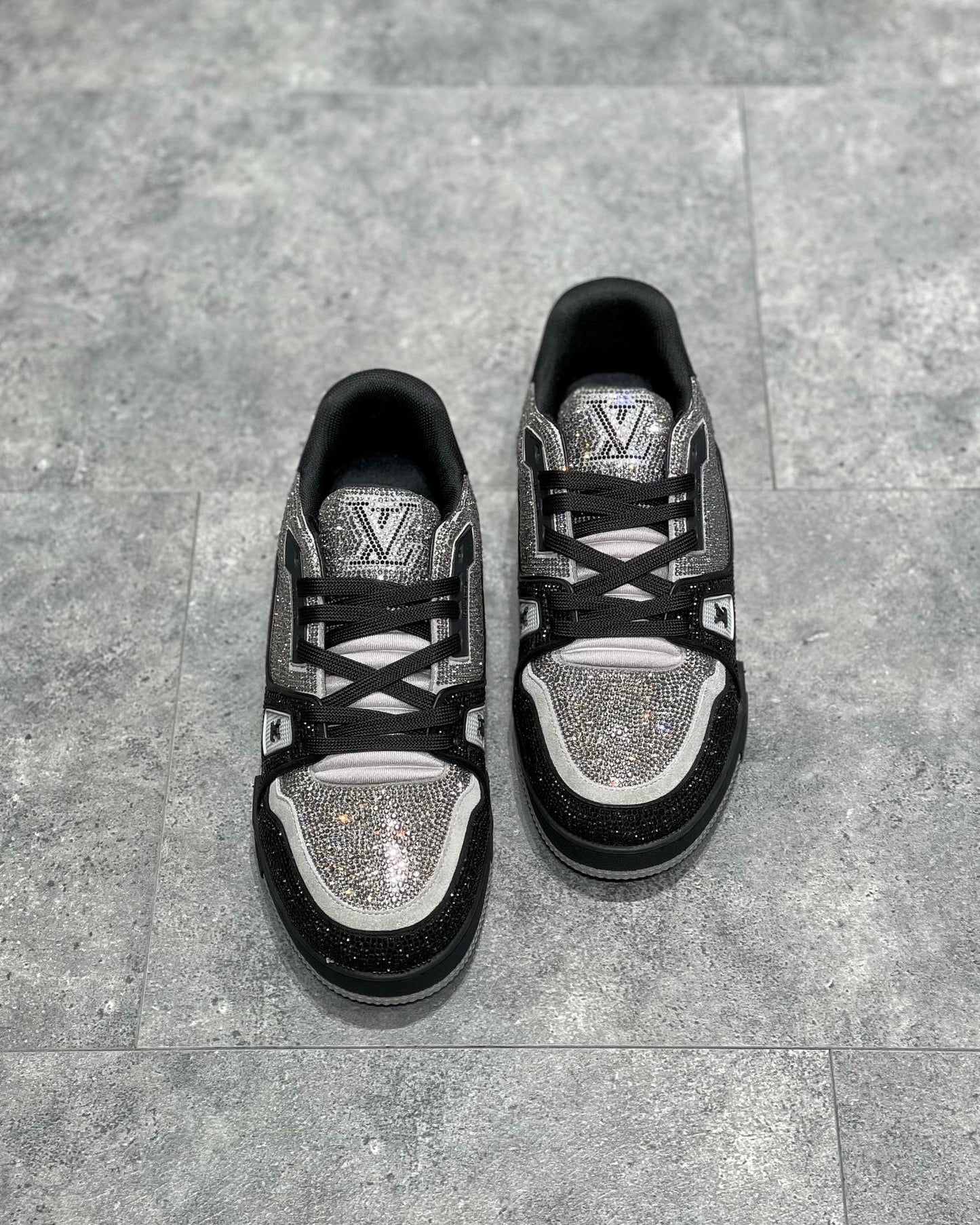 LOU TRAINERS