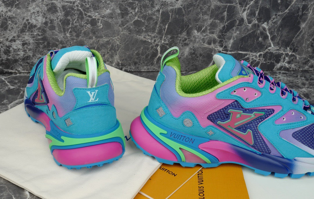 LOU RUNNER TATIC